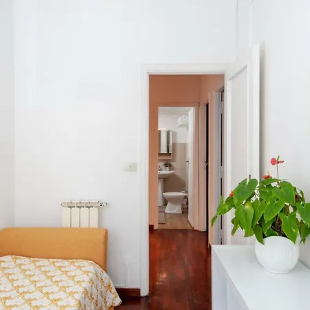 아파트 Rondanini Flat 2